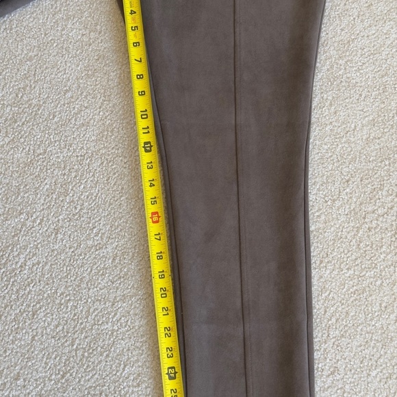 Andrew Marc Taupe Faux Sude Skinny Jeggings - XL - Picture 7 of 7